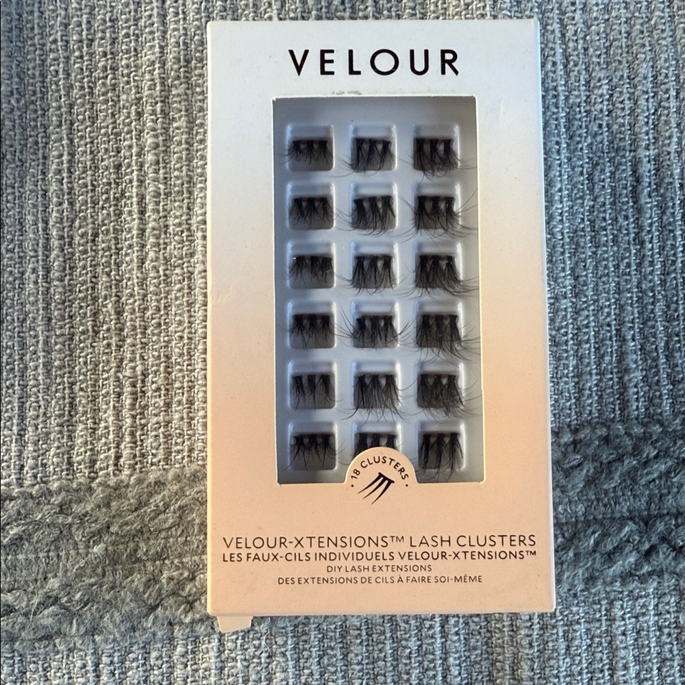 Velour Lash Clusters - Black
